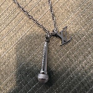 LV Louis Vuitton Microphone Necklace Chain